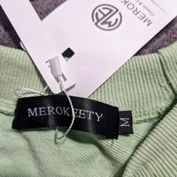 MEROKEETY Women Oversized Batwing Sleeve Lounge Sets Sweatshirt and Shorts Sz. M - Picture 8 of 10